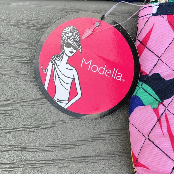 Modella Small Cosmetic Bag Floral Pattern Multicolor - Picture 2 of 6